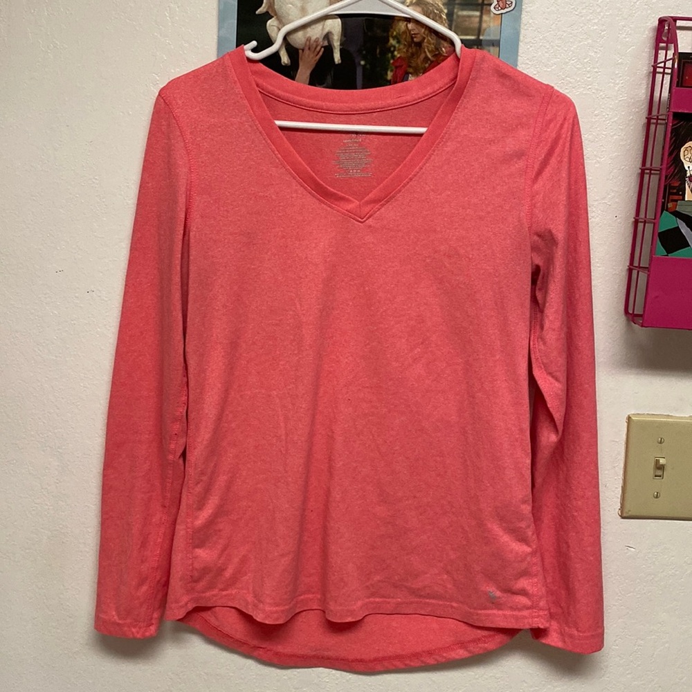 Pink long sleeve shirt. In great condition size S